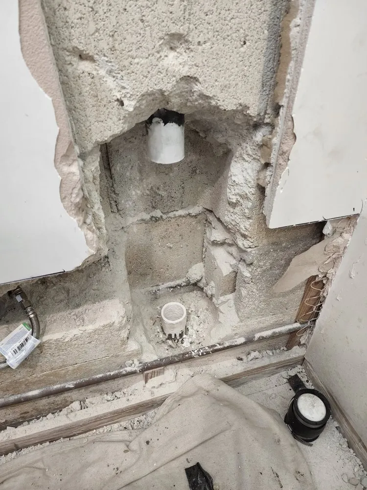 Slide of Top Notch Pipe Lining