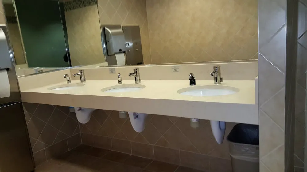 Slide of Top Notch Plumbing