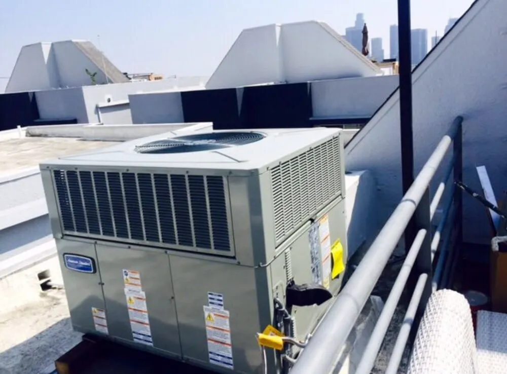 Professional water heater service experts serving Corona, CA - Top Notch Plumbing Heating & Air Conditioning - Corona