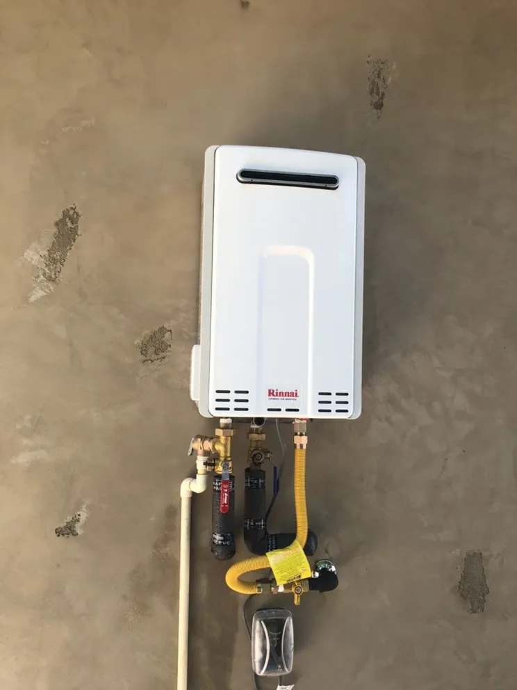 Slide of Top Notch Plumbing