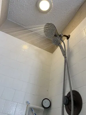 Top Notch Plumbing Logo