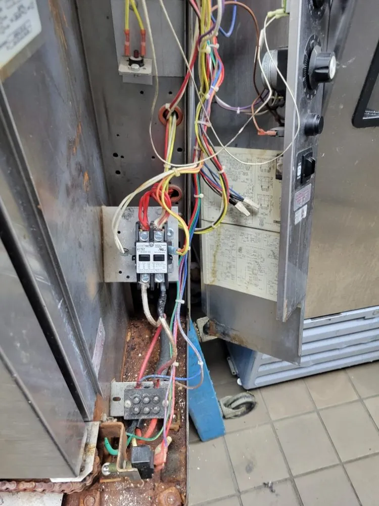 Slide of Top Tier Restaurant Repair