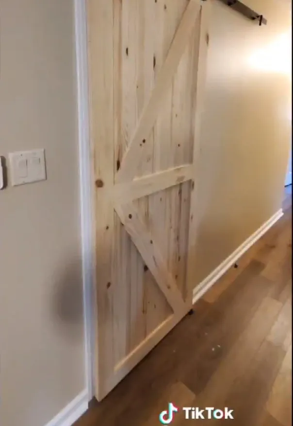 Slide of TOPLevel Handyman