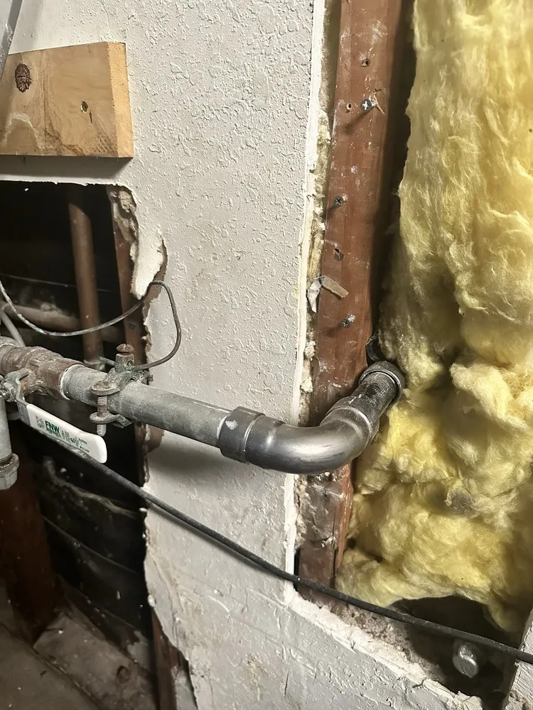 Slide of TopLine Plumbing