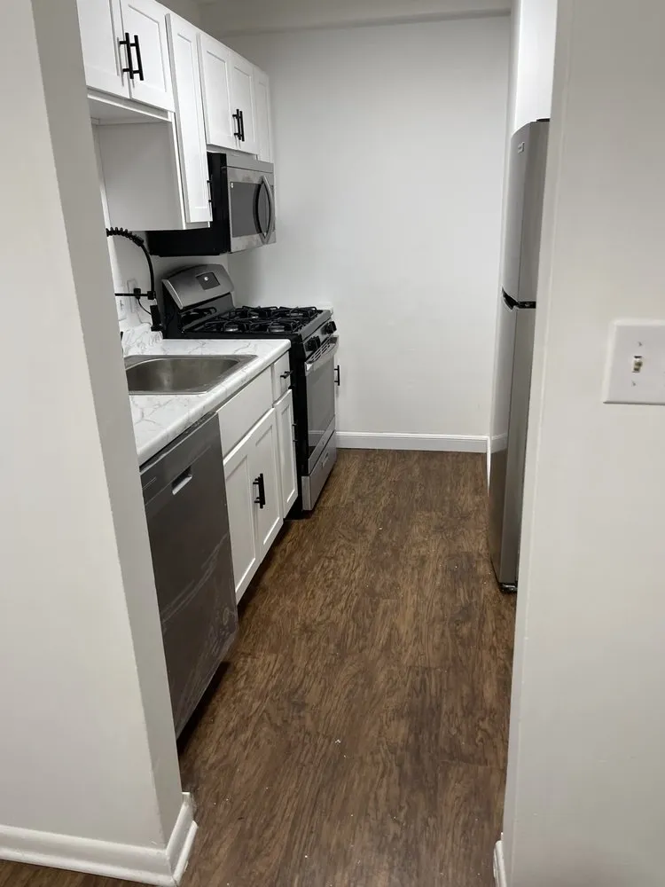 Slide of Torrellas Handy Maintenance