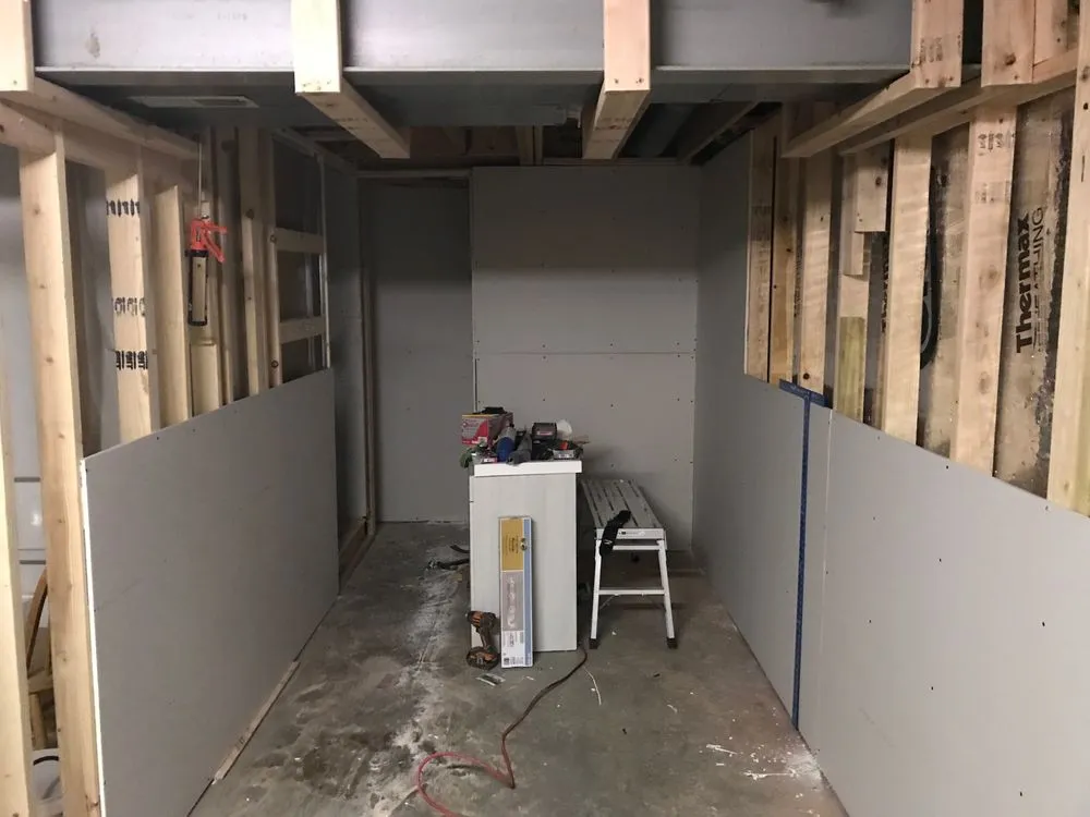 Slide of Torres Builders