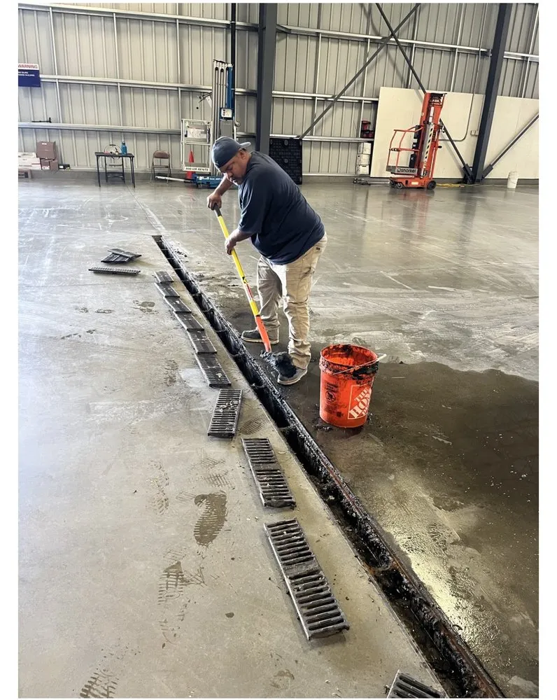 Slide of Torres Commercial Plumbing