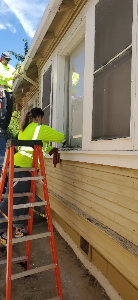 Slide of Torres Maintenance and Remodel