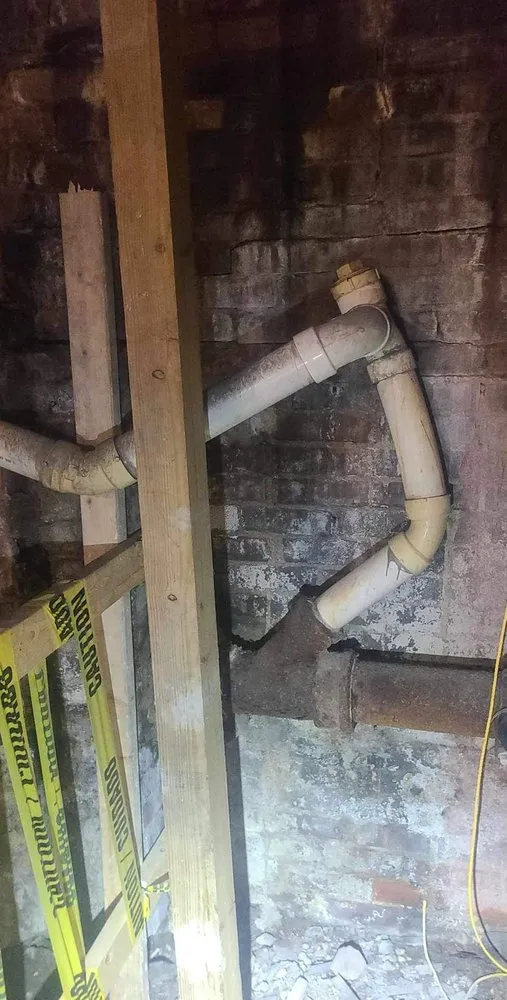 Slide of Total Fix Solutions