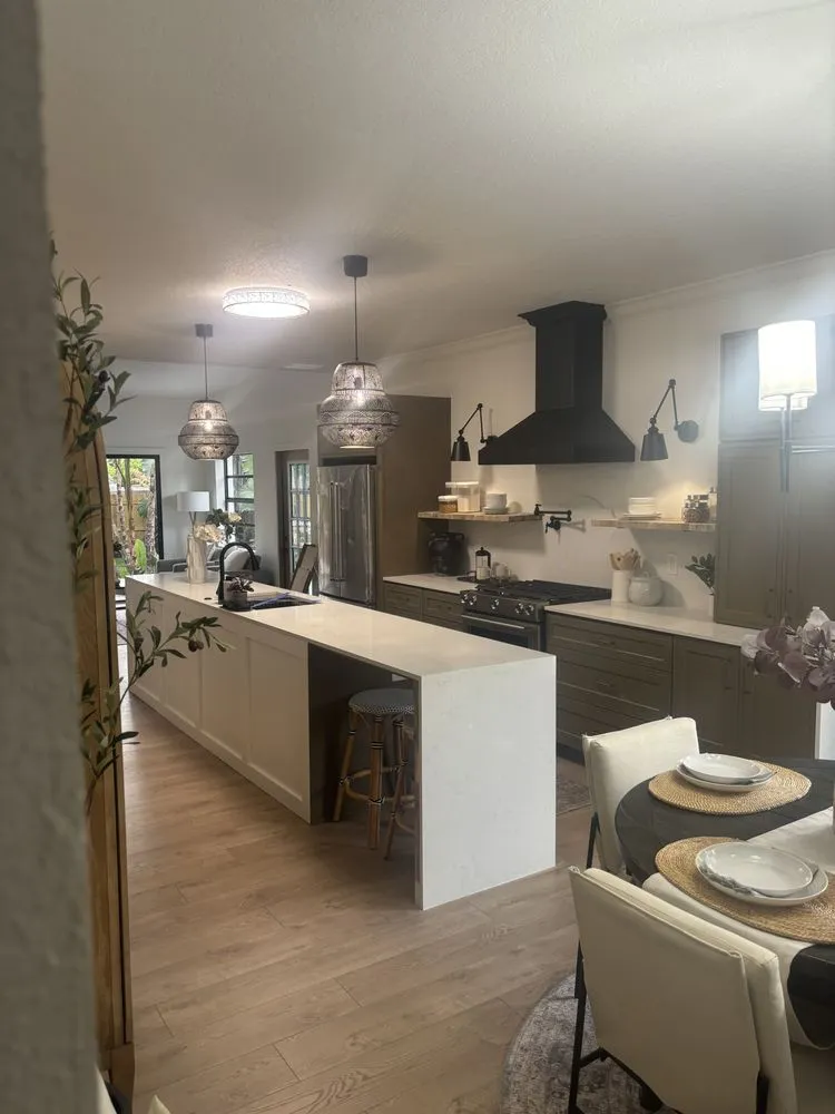 Slide of Total Solutions Handyman And Maintenance