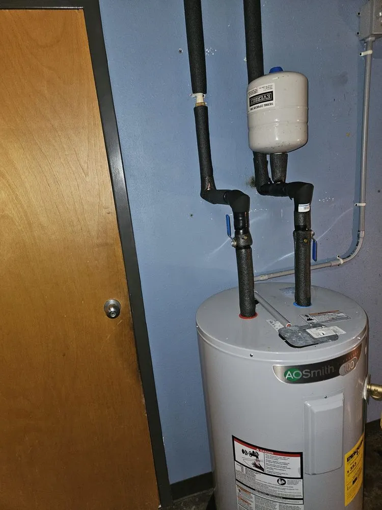 Slide of Total Solutions Handyman And Maintenance