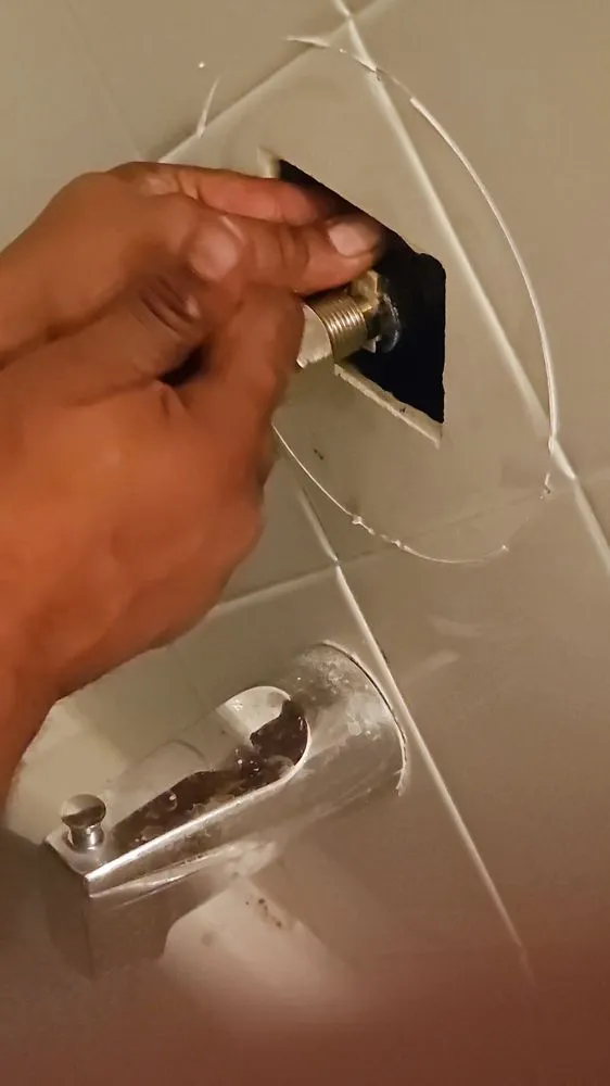 Slide of Total Solutions Handyman And Maintenance