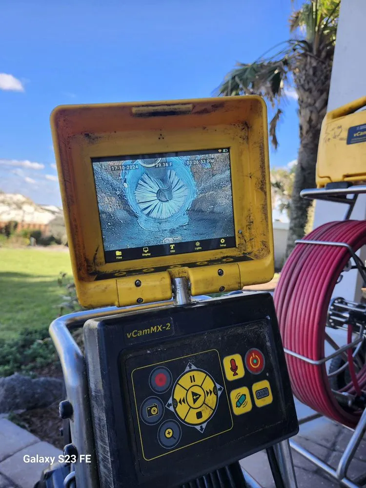 Slide of Totally Hooked Plumbing & Drains