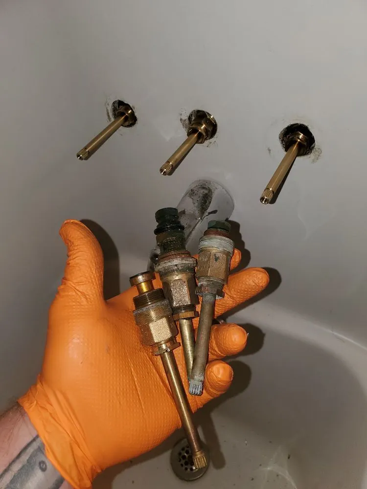 Expert water heater service experts serving Alexis, NC - Towhead Plumbing