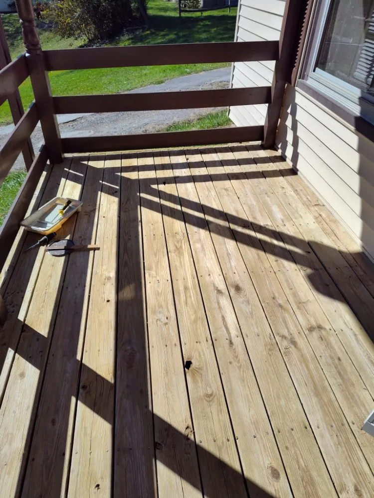 Slide of Tracy's Handyman