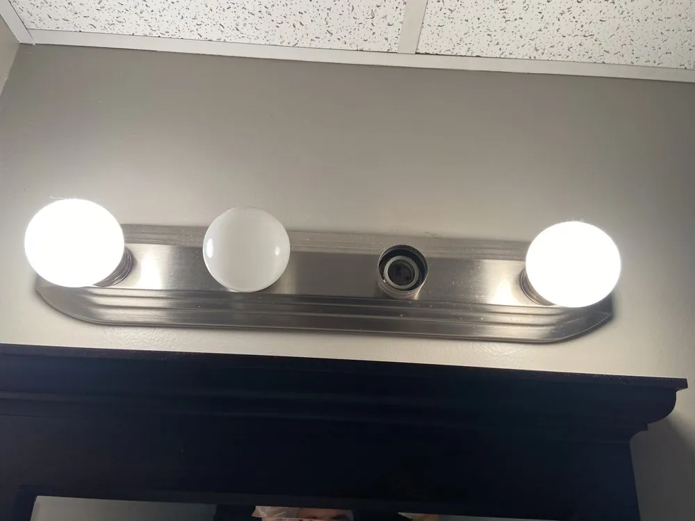 Slide of Trader Rodrigues