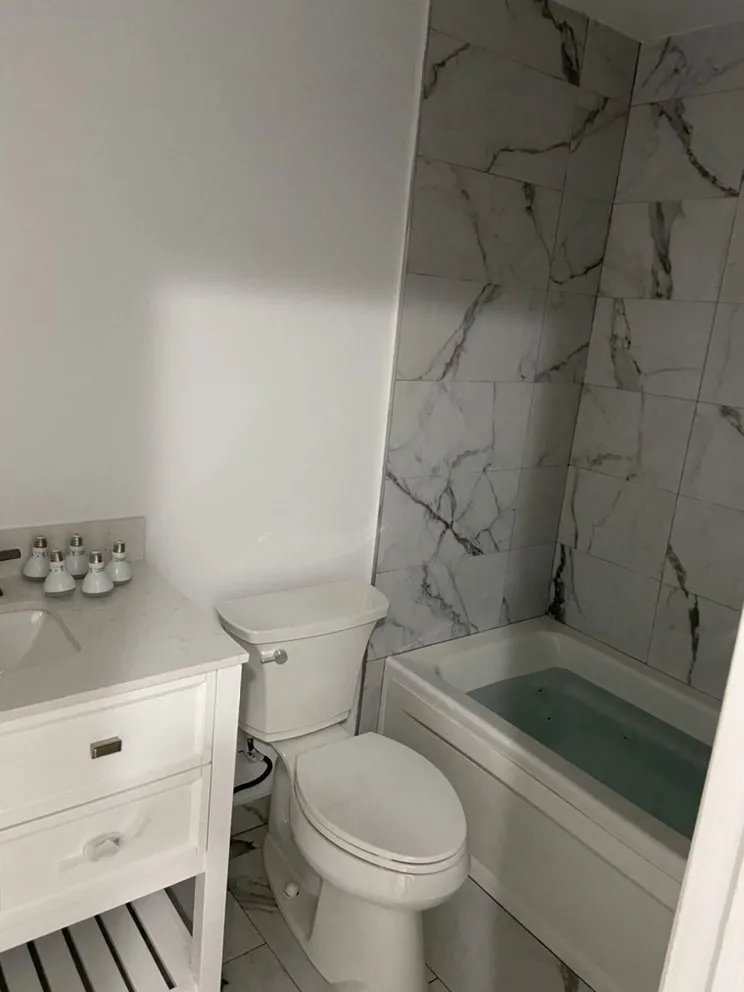 Slide of Trader Rodrigues