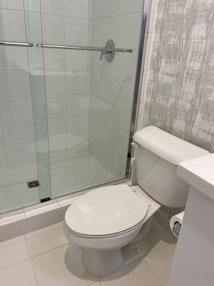 Slide of Trader Rodrigues