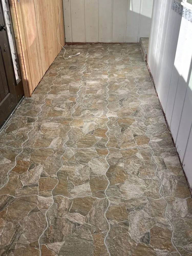 Expert water heater service for homes in Tonopah, NV by Tradesmen Construction