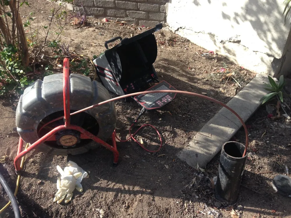 Slide of Trench-Less & Liner Experts