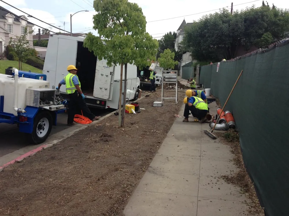 Slide of Trench-Less & Liner Experts