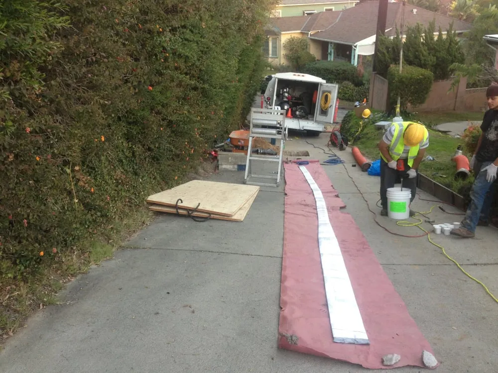 Slide of Trench-Less & Liner Experts