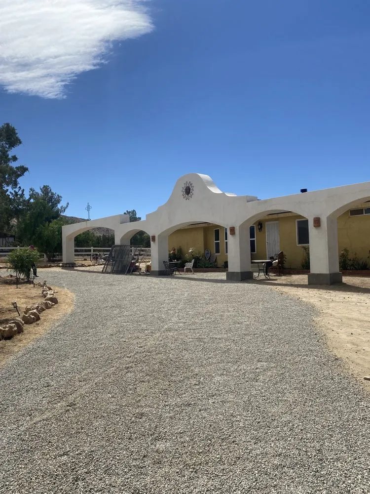 Slide of Tres Flores General Construction