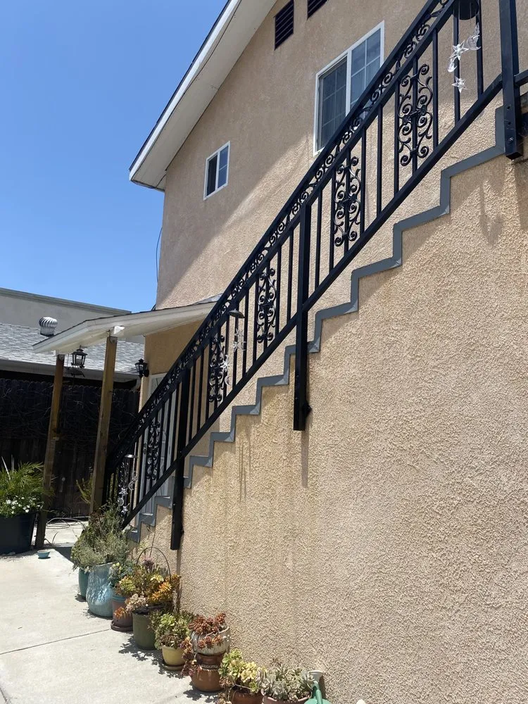 Slide of Tres Flores General Construction