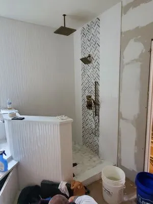 Tri-Level Plumbing Logo