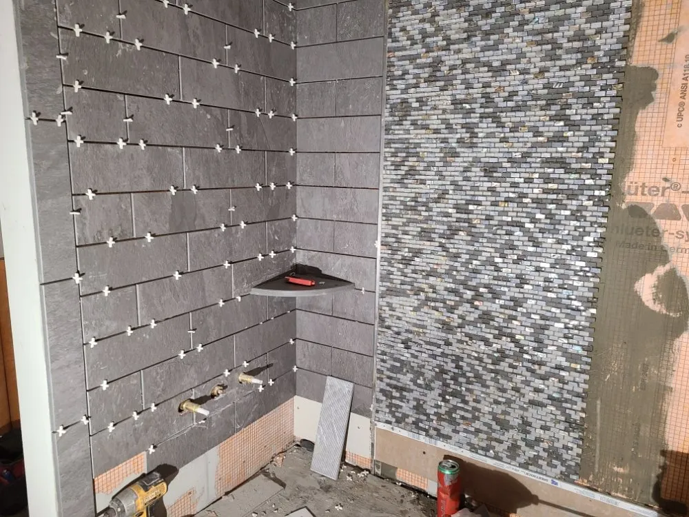 Slide of TRI-STATE RENOVATION & HANDYMAN