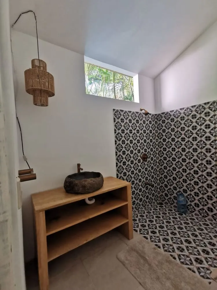 Slide of Trimelogic USA