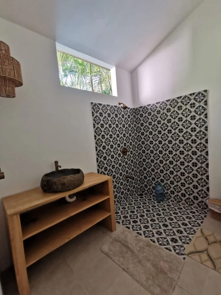 Slide of Trimelogic USA