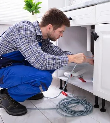 Triple Crown Plumbing Logo