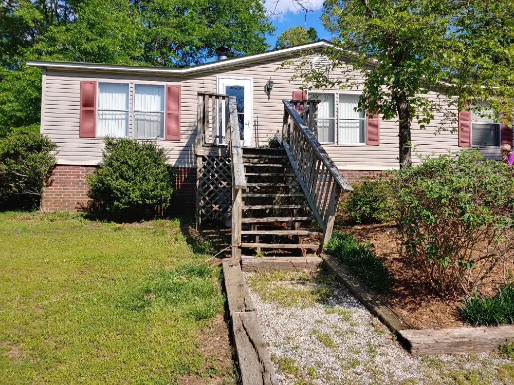 Emergency leak detection in Greenville, SC by Triple J Handyman Services