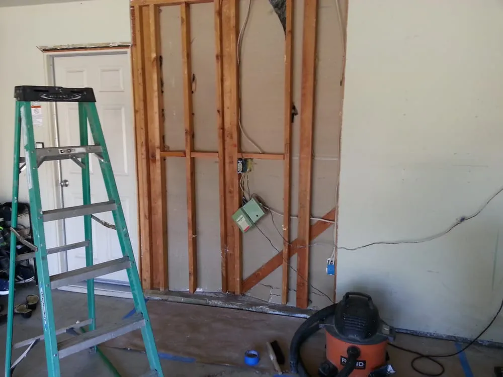 Slide of Triple N Construction