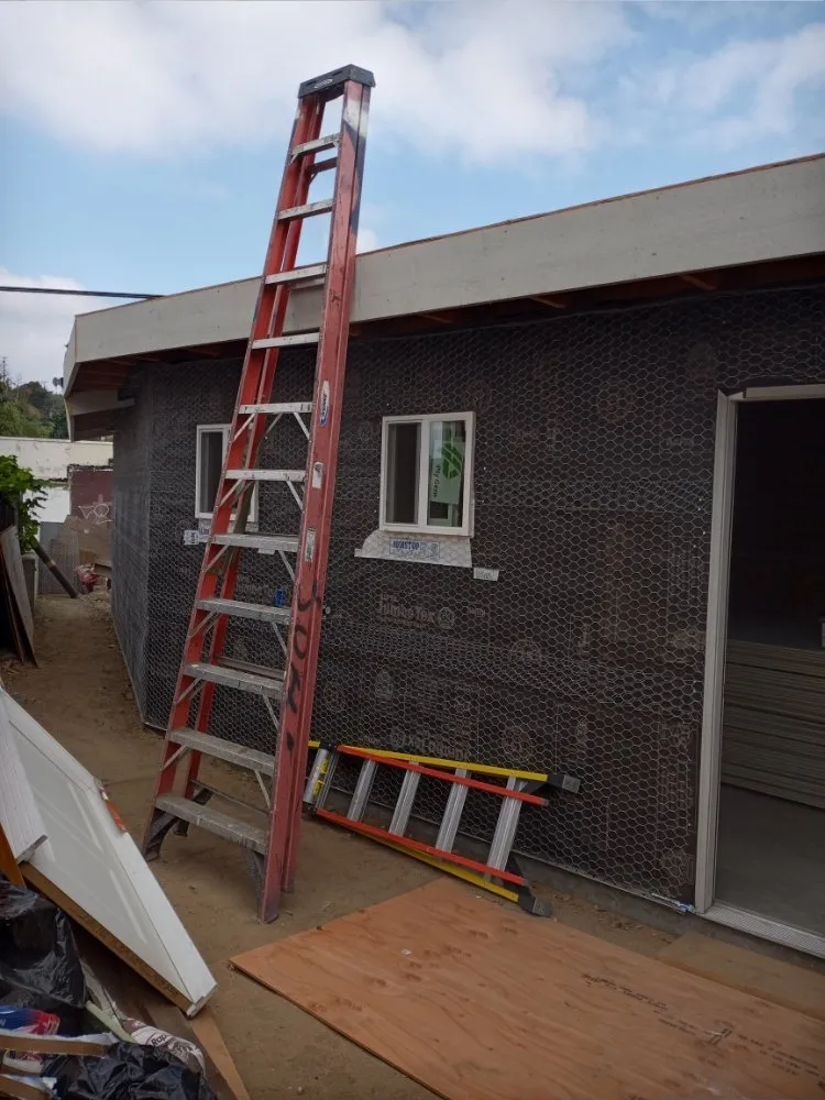 Slide of Triple R Builders