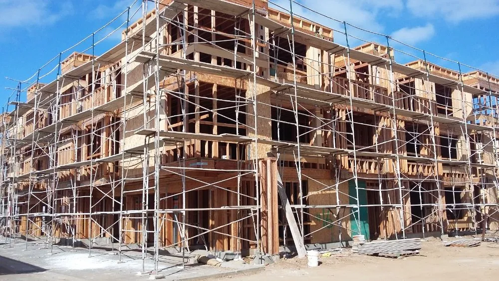 Slide of Triple R Builders