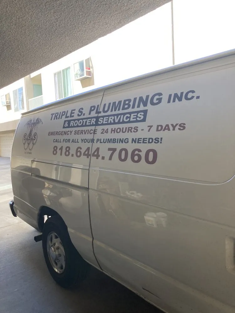 Slide of Triple S Plumbing