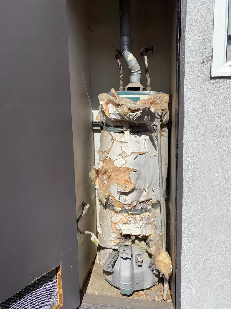 Quality water heater service experts serving Santa Clarita, CA - Triple S Plumbing