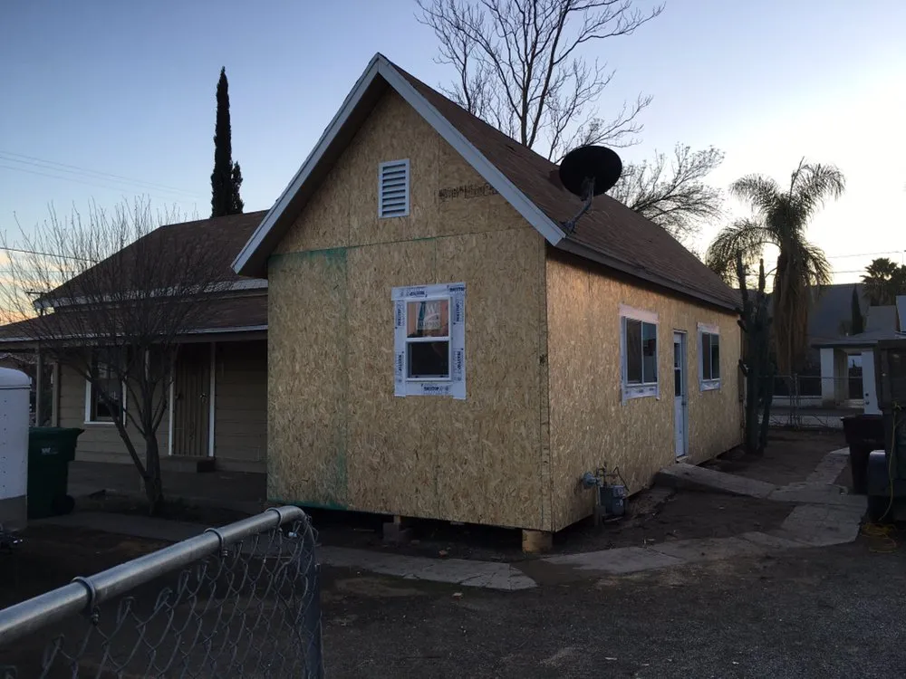 Slide of Trueline Contracting