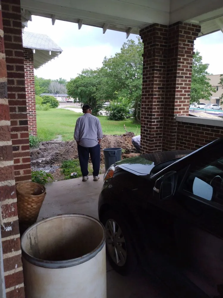 Slide of Truss & Son Plumbing