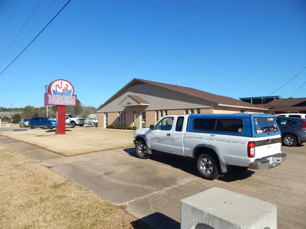 Slide of Truss & Son Plumbing