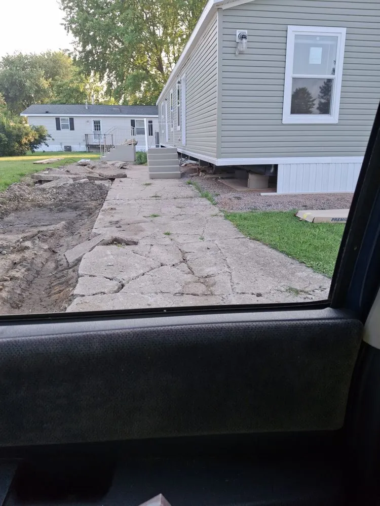 Slide of TT and J Handyman Services