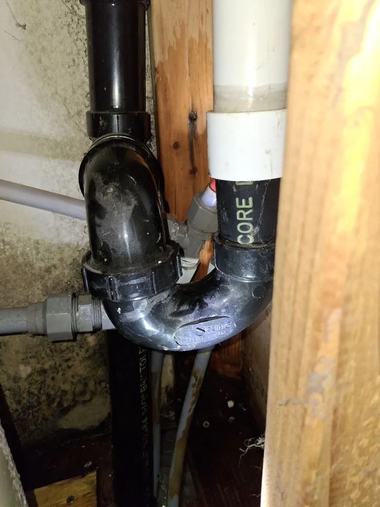 Slide of TT and J Handyman Services