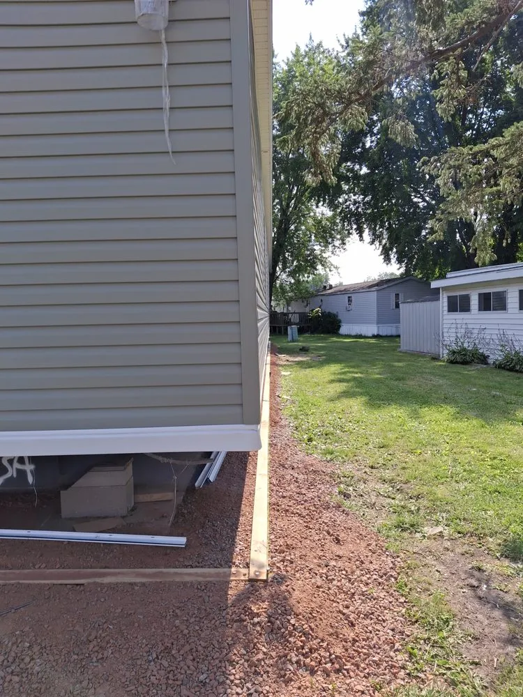 Slide of TT and J Handyman Services