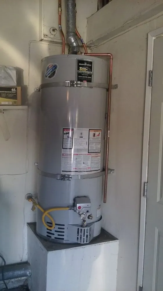 Slide of T&T Plumbing