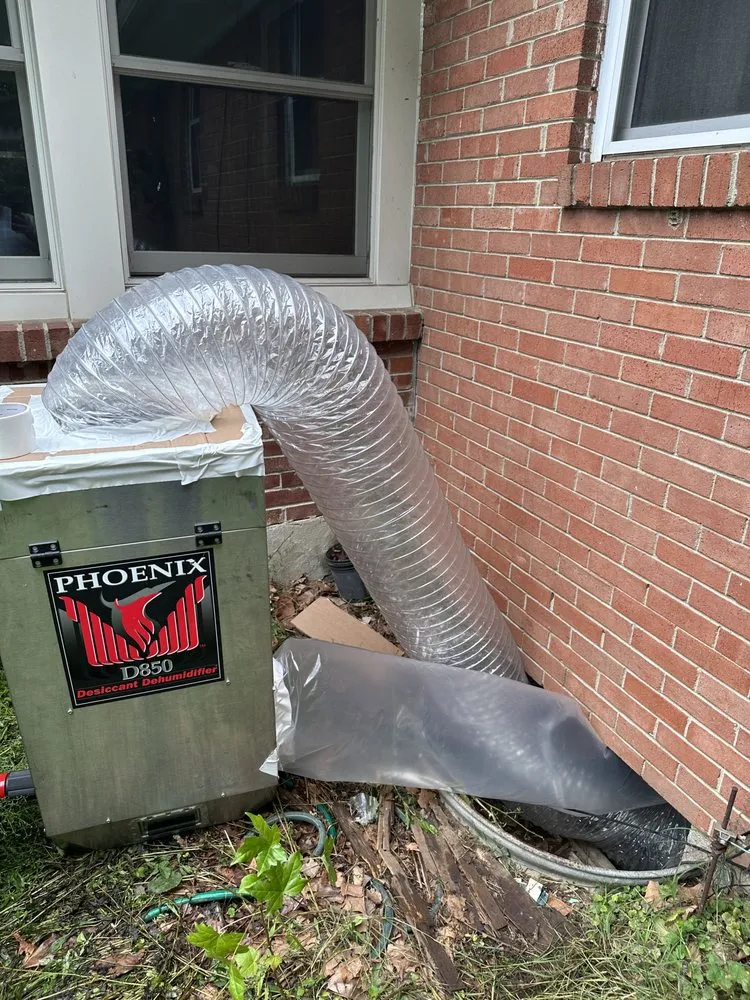 Slide of T&T Restoration and Services