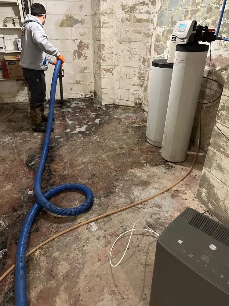 Slide of T&T Restoration and Services