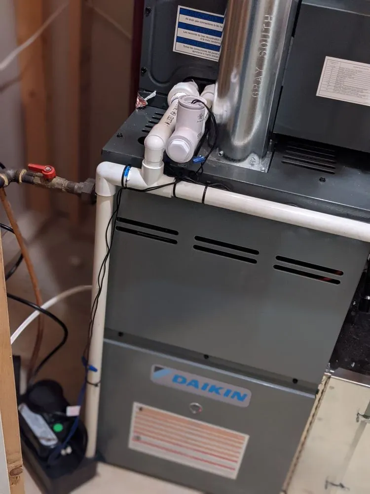 Slide of Tuckers Air Conditioning, Heating & Plumbing