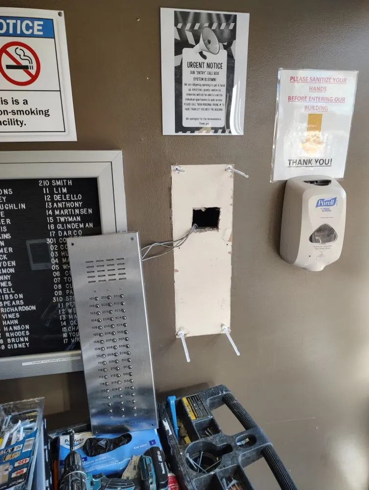 Slide of Tuggle Installations & Move Pro